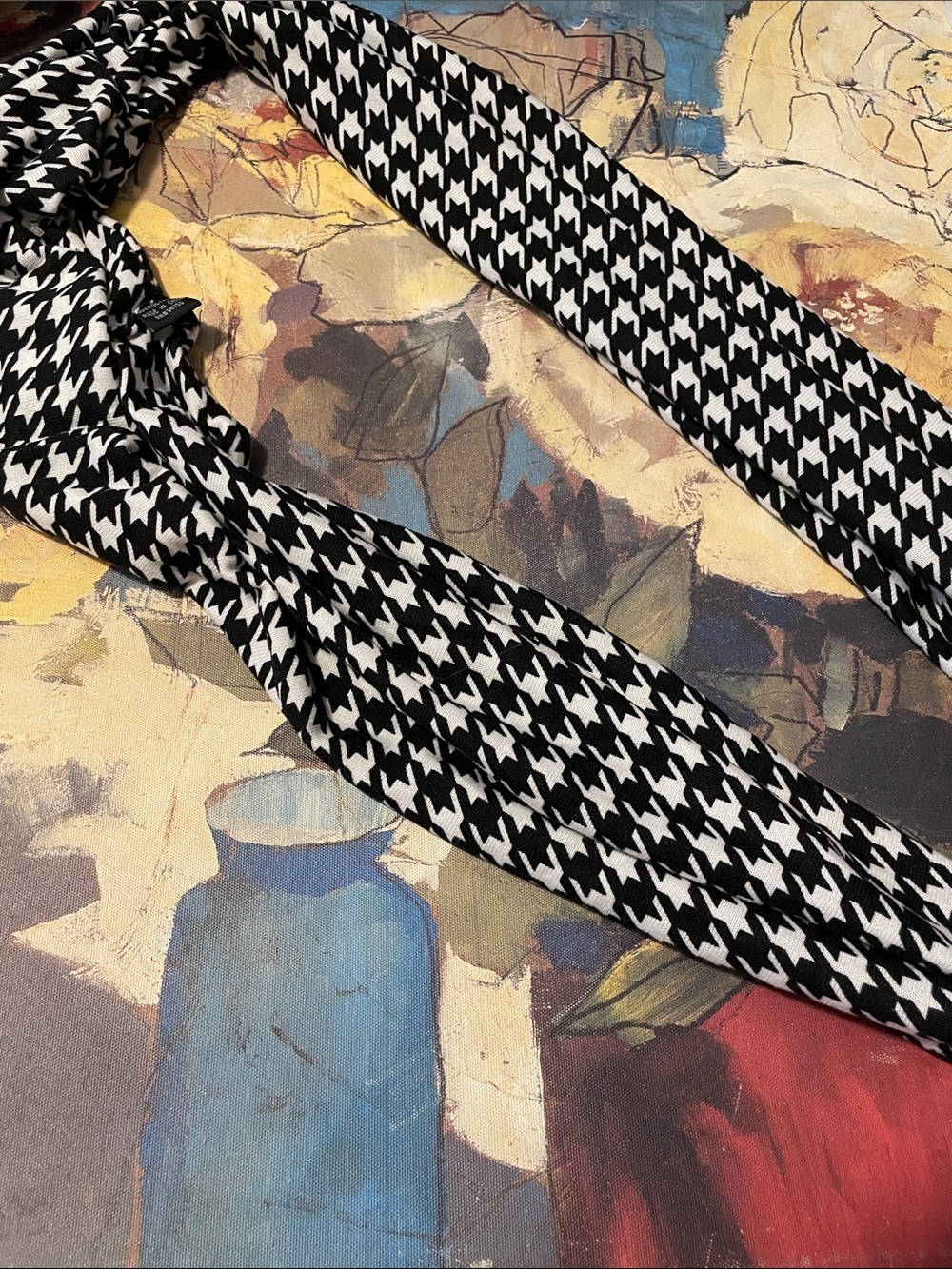 Houndstooth Infinity Scarf